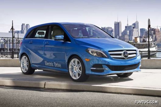 Mercedes Benz B-Class At NY Auto Show