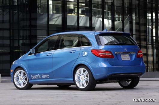 Mercedes Benz B-Class At NY Auto Show
